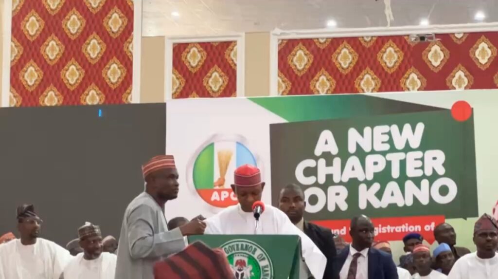 Gwamna Abba Gida Gida Abba Ya Sauya Sheka Zuwa APC Screenshot 20260126 183524 Facebook